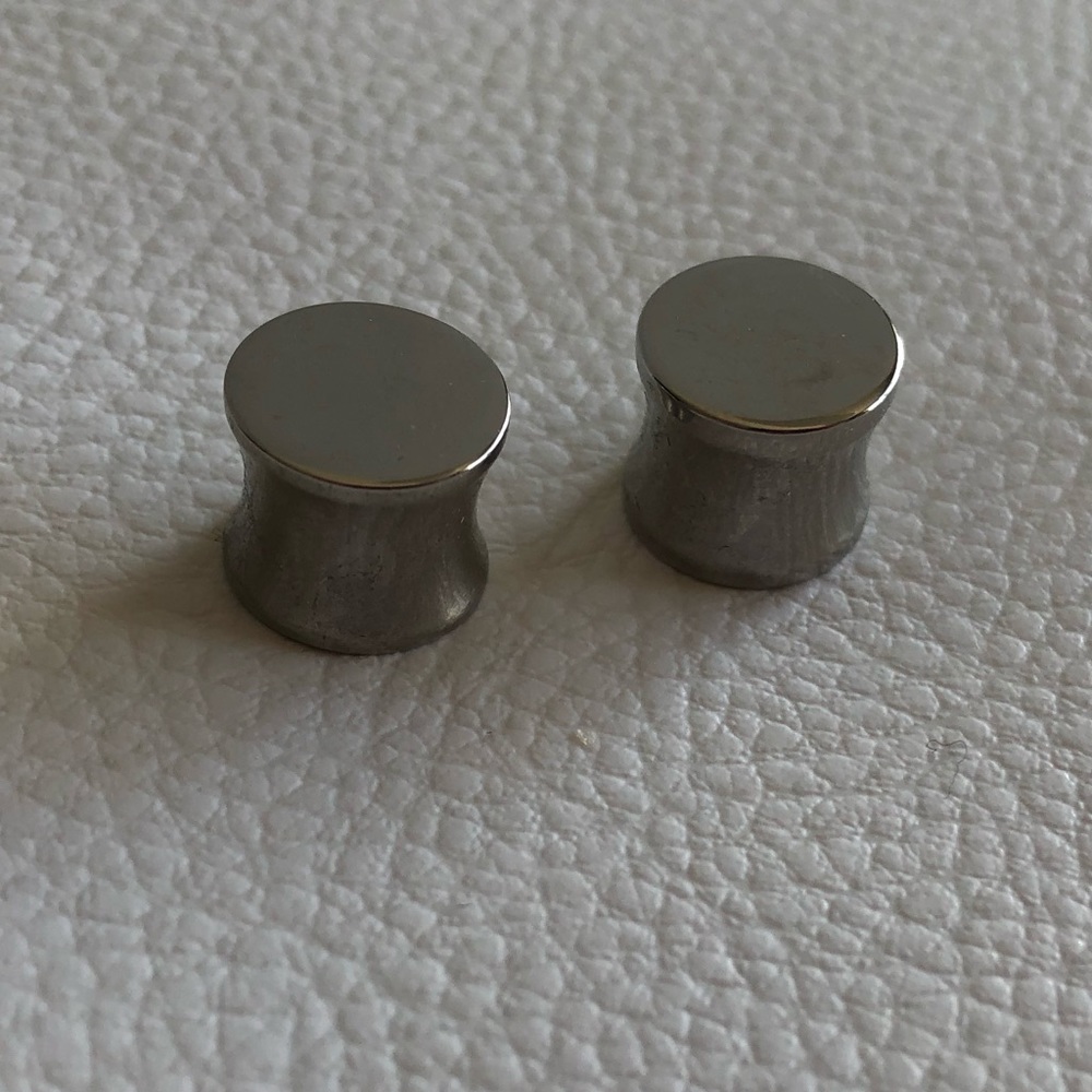 ❤️ Metal 00g double flare plugs